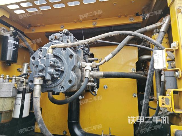 液壓泵室(大件艙室) 液壓泵室(大件艙室)