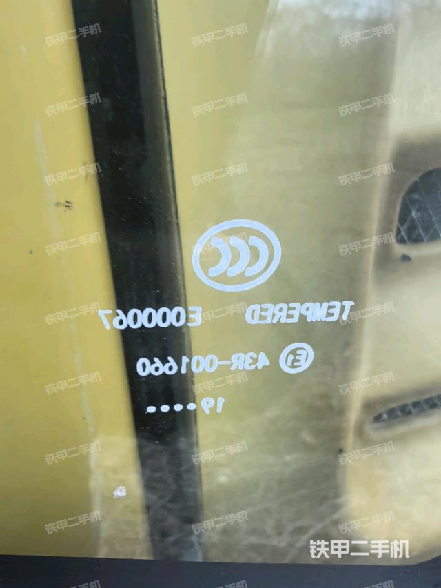 后窗玻璃角標(biāo)（駕駛室部分）