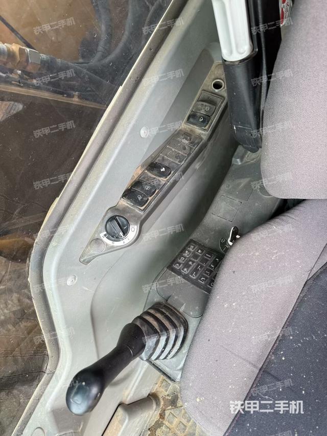 顯示屏?（駕駛室部分）