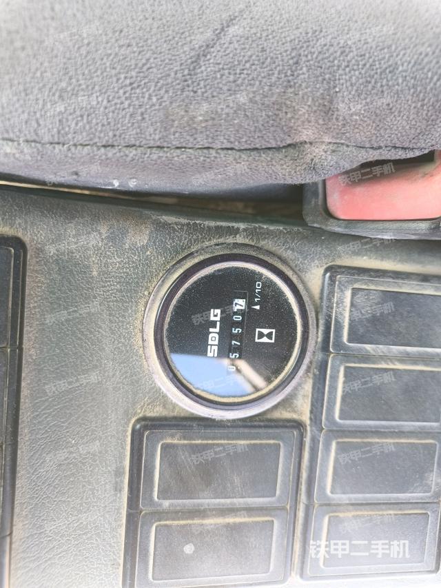 小時(shí)表（駕駛室部分）