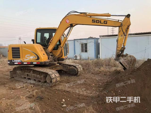 整機右后45°（整機外觀）