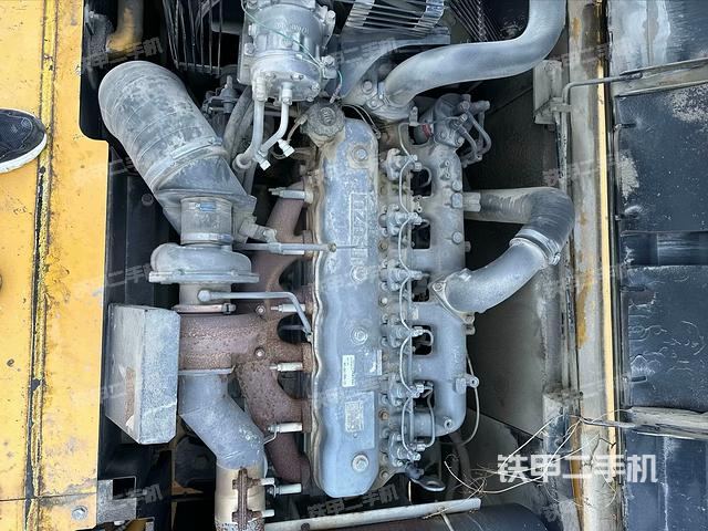 發(fā)動機(jī)整體俯視（整機(jī)外觀）