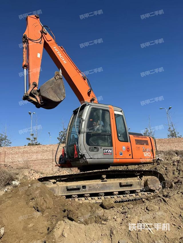 駕駛室頂部（整機(jī)外觀）