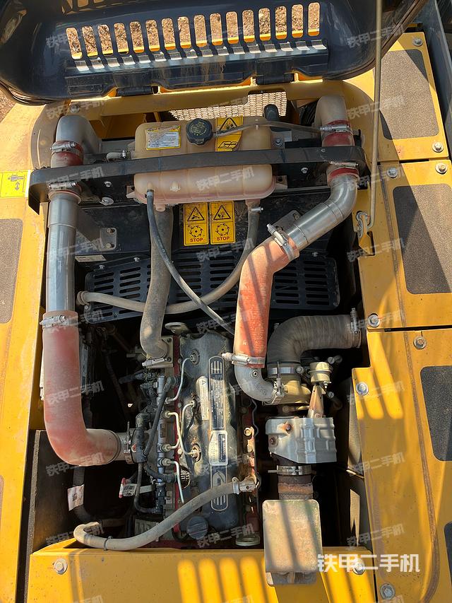 发动机整体俯视（整机外观）