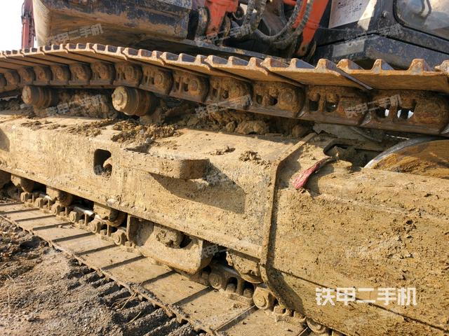 右側(cè)履帶整體(行走機(jī)構(gòu)) 右側(cè)履帶整體(行走機(jī)構(gòu))