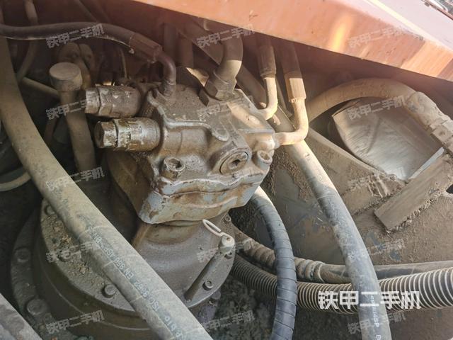 駕駛室左后45度（駕駛室部分）