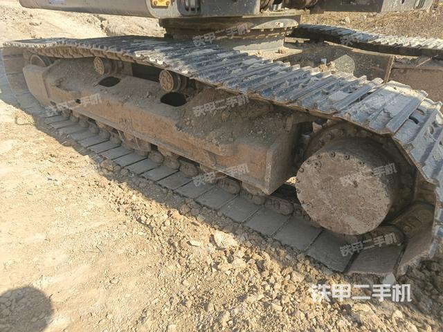 左側(cè)履帶整體?（行走機(jī)構(gòu)）