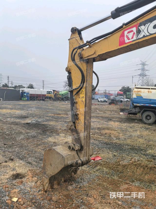 小臂整體左后（工作和回轉(zhuǎn)裝置）