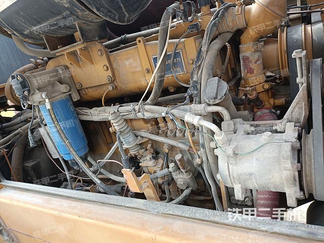 發(fā)動機(設備外觀及核心部件) 發(fā)動機(設備外觀及核心部件)