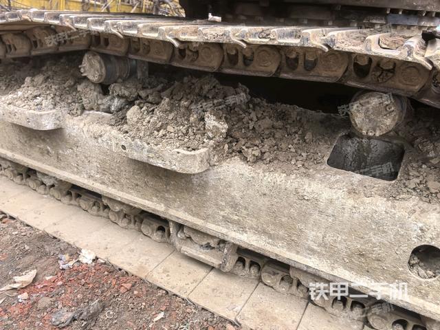 右側(cè)履帶整體（行走機(jī)構(gòu)）