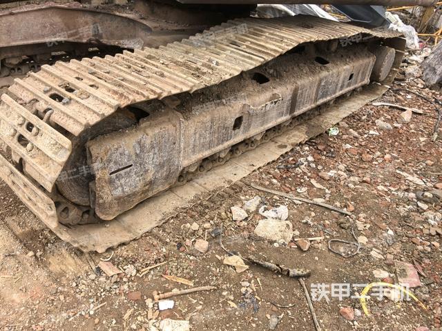 左側(cè)履帶整體?（行走機(jī)構(gòu)）