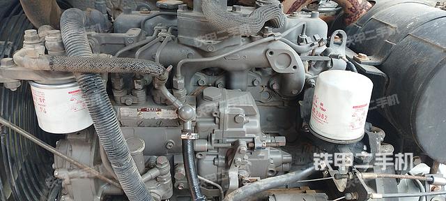 发动机整体俯视（整机外观）