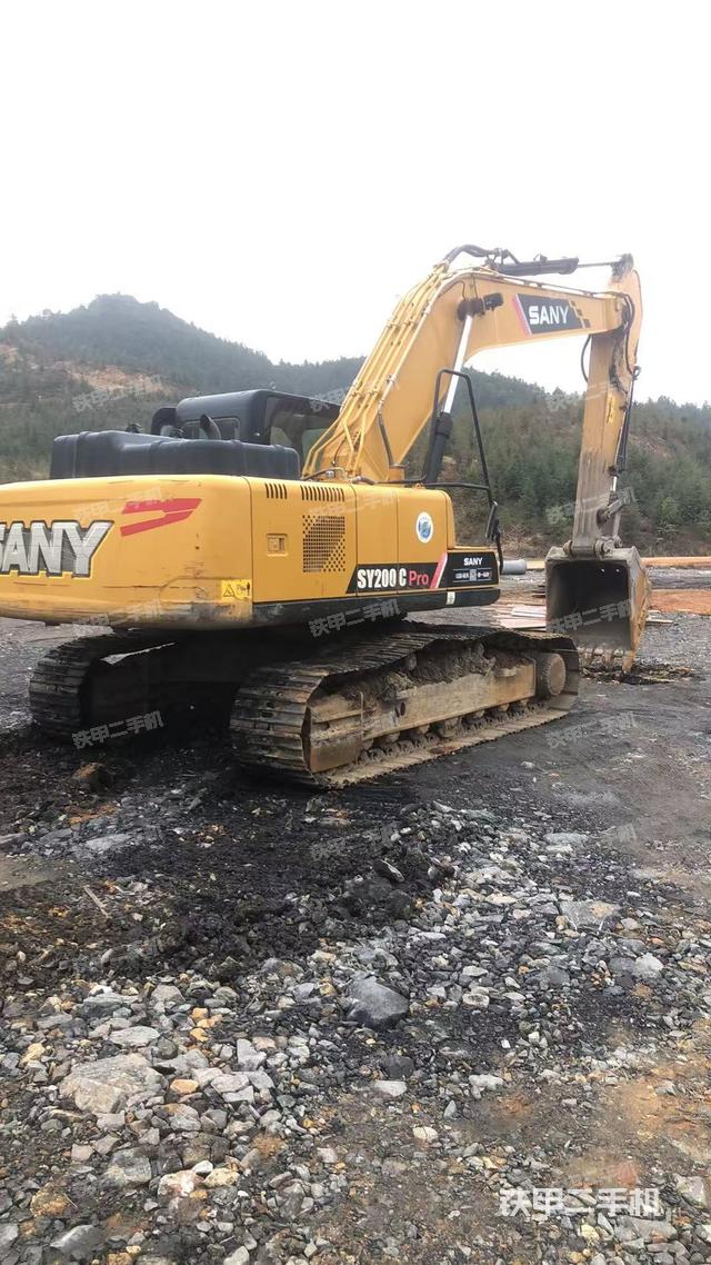 整機右后45°(整機外觀) 整機右后45°(整機外觀)