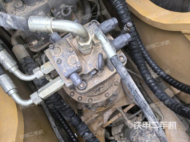 回轉(zhuǎn)馬達(dá)（上車(chē)部件）