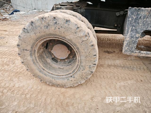 左導向輪（行走機構(gòu)）