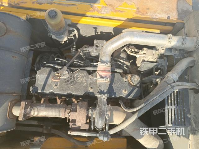 發(fā)動(dòng)機(jī)室(上車部件) 發(fā)動(dòng)機(jī)室(上車部件)