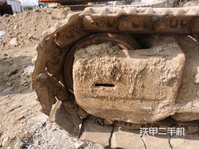 右側(cè)行走馬達蓋板（行走機構(gòu)）