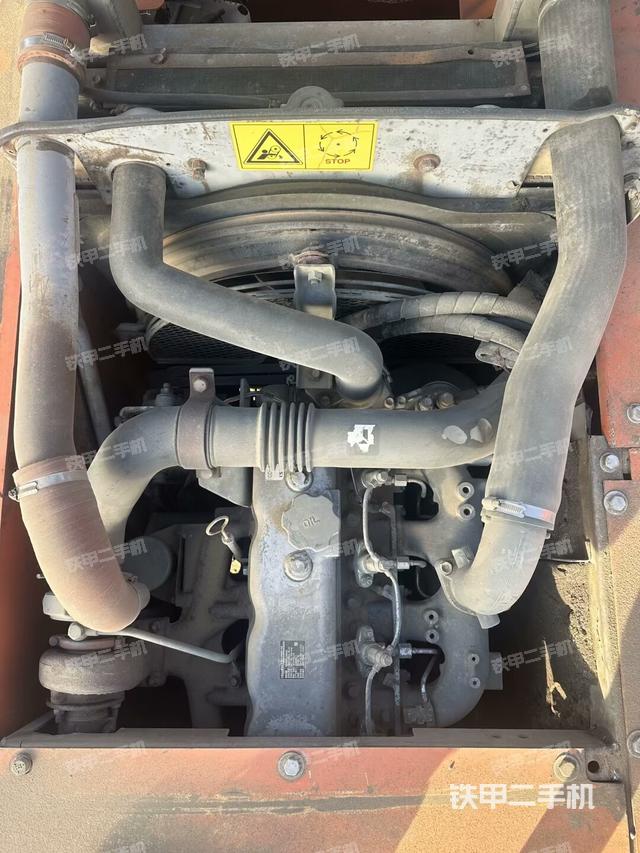 發(fā)動(dòng)機(jī)整體俯視（整機(jī)外觀）