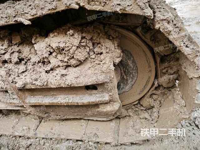右驅(qū)動(dòng)輪(行走機(jī)構(gòu)) 右驅(qū)動(dòng)輪(行走機(jī)構(gòu))