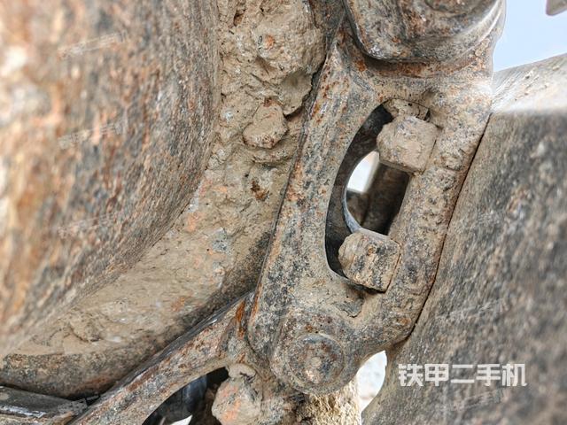 左導(dǎo)向輪（行走機(jī)構(gòu)）