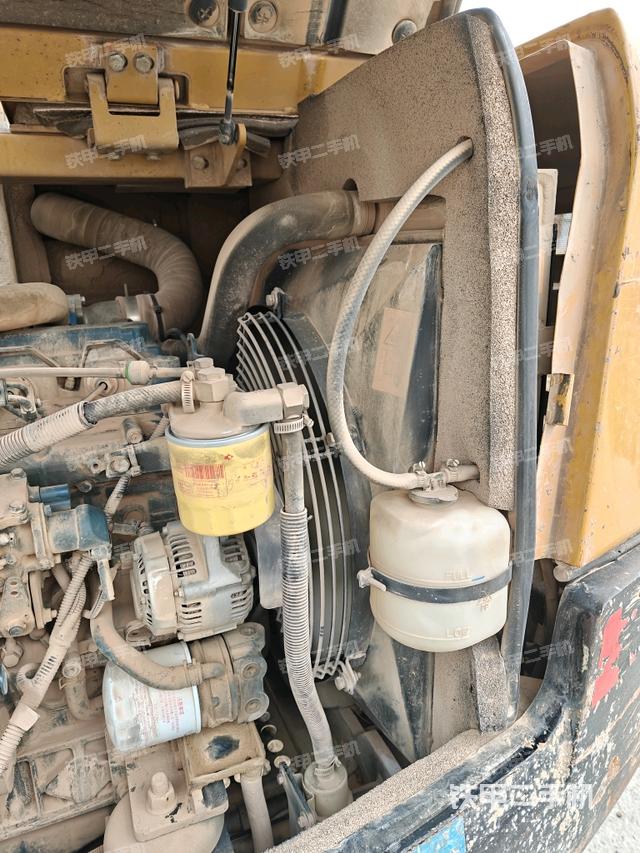 回轉(zhuǎn)馬達(dá)（上車部件）