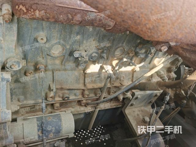 液壓泵斜45?右（大件艙室）