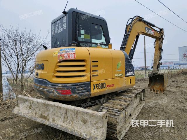 右后45（整機(jī)外觀）