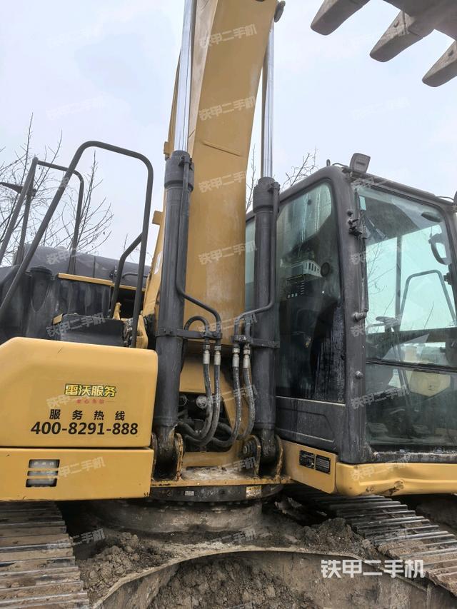 大臂油缸整體?豎拍（工作和回轉(zhuǎn)裝置）