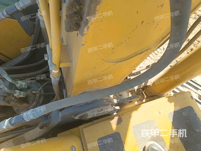 小臂整體右前（工作和回轉(zhuǎn)裝置）