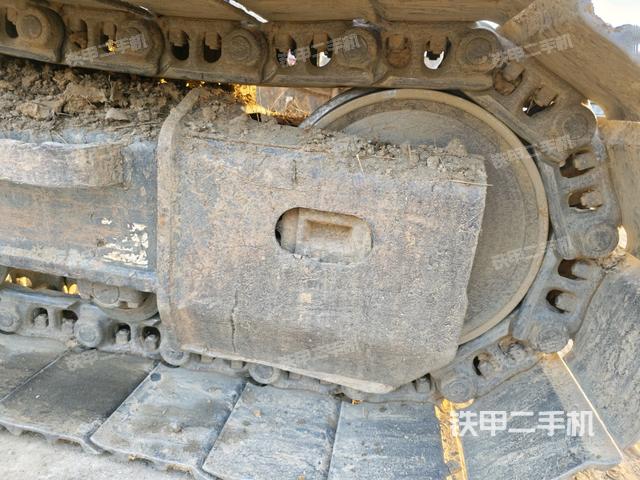 左驅(qū)動(dòng)輪(行走機(jī)構(gòu)) 左驅(qū)動(dòng)輪(行走機(jī)構(gòu))