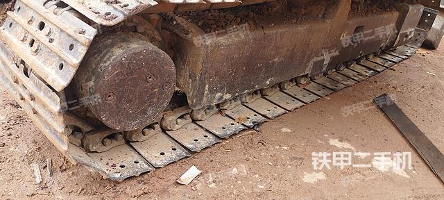 单侧履带整体（整机外观）