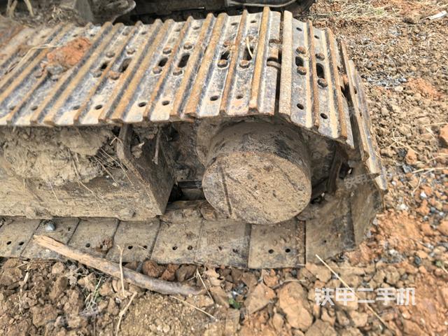 右驅(qū)動(dòng)輪（行走機(jī)構(gòu)）