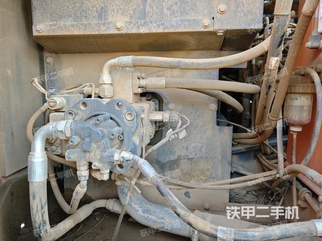 液壓泵室(大件艙室) 液壓泵室(大件艙室)