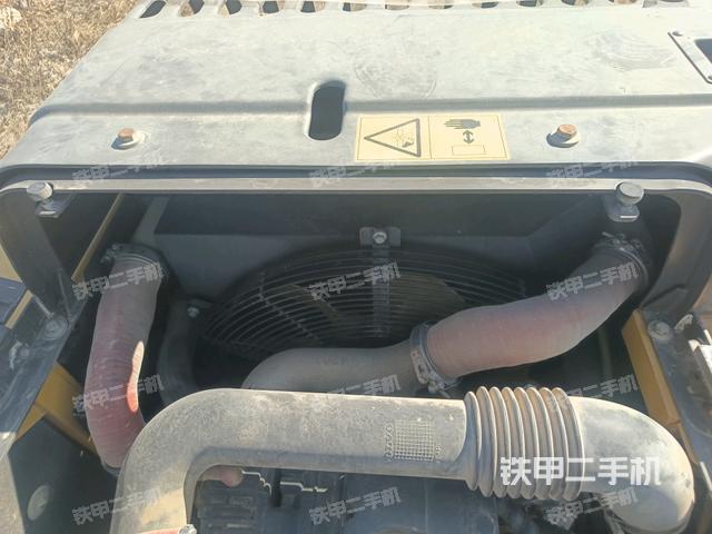 水箱+風(fēng)扇特寫（上車部件）