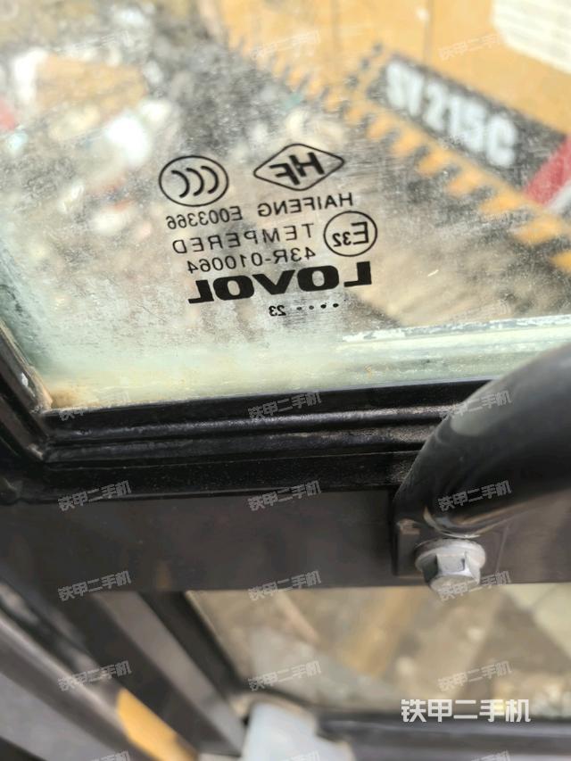 后窗玻璃角標(biāo)（駕駛室部分）