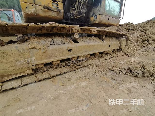 单侧履带整体（整机外观）