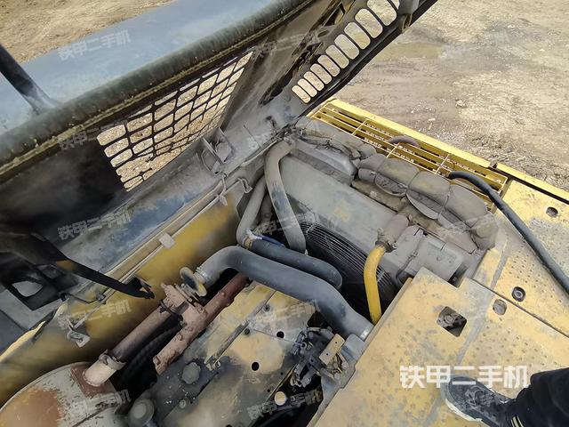 发动机整体俯视（整机外观）