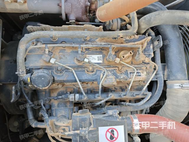 增壓器特寫(xiě)(上車(chē)部件) 增壓器特寫(xiě)(上車(chē)部件)