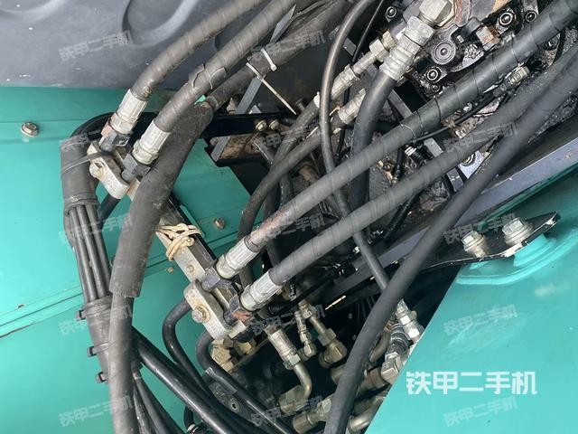 液壓泵室(大件艙室) 液壓泵室(大件艙室)