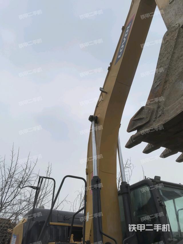 大臂整體?右側(cè)（工作和回轉(zhuǎn)裝置）