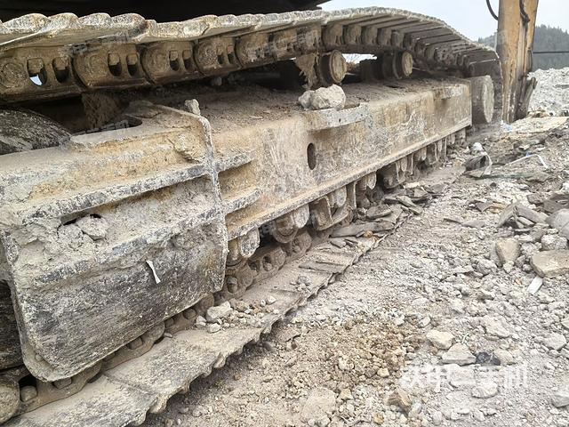 单侧履带整体（整机外观）