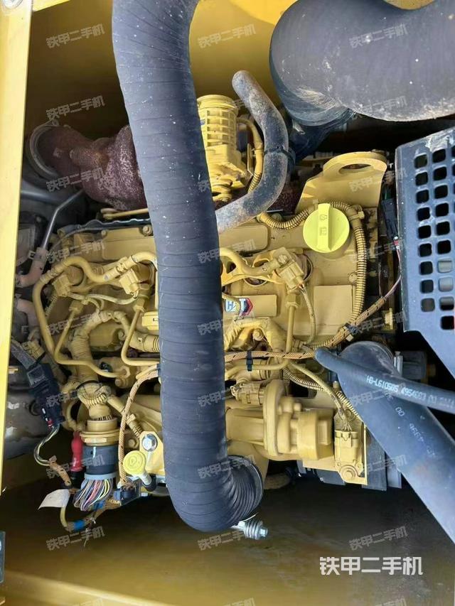 發(fā)動機整體俯視（整機外觀）