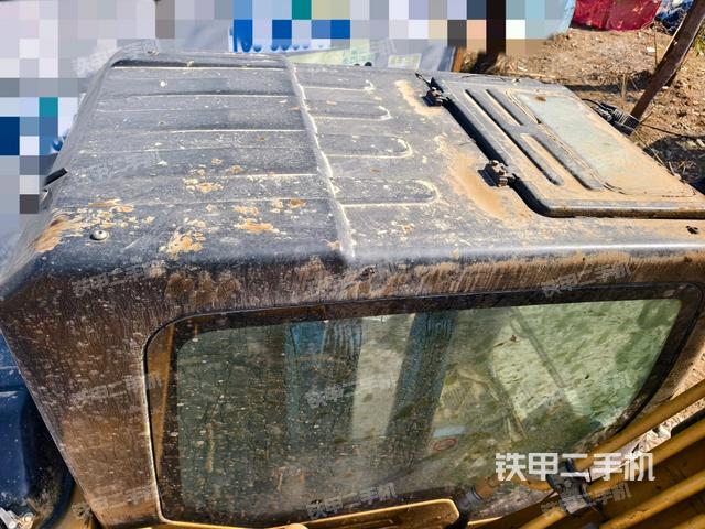 駕駛室頂部俯視(上車部件) 駕駛室頂部俯視(上車部件)