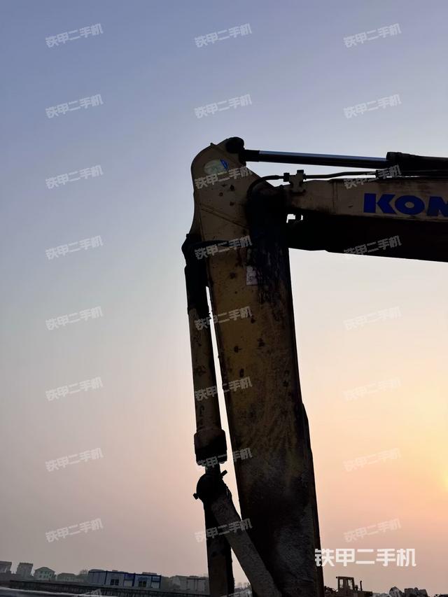 大臂整體?右側(cè)（工作和回轉(zhuǎn)裝置）