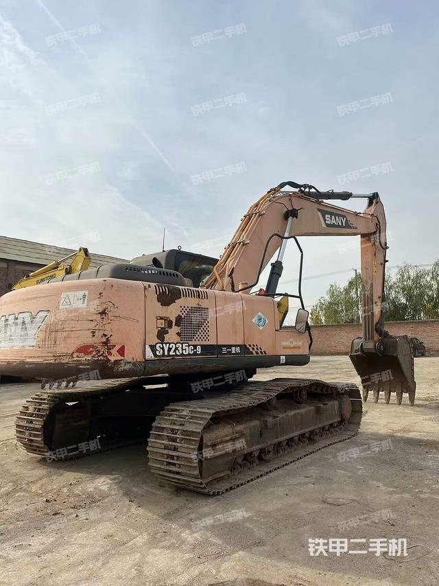 整機(jī)右后45°（整機(jī)外觀）