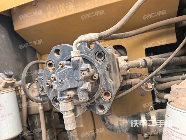 電瓶（大件艙室）