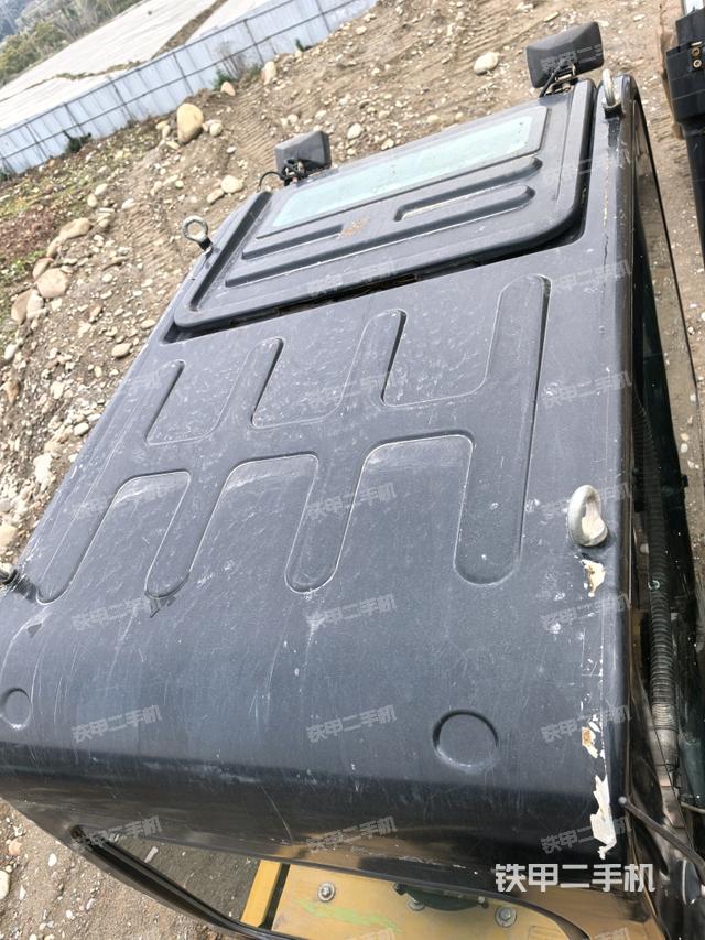 回轉(zhuǎn)馬達(dá)（上車部件）