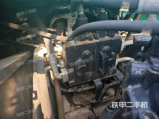 分配閥(上車(chē)部件) 分配閥(上車(chē)部件)