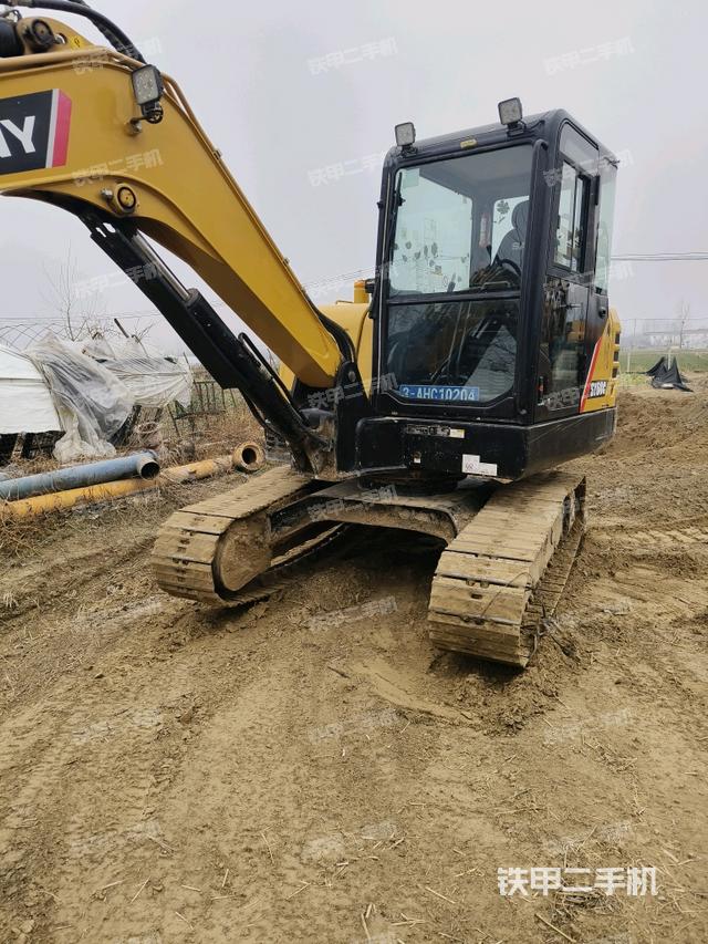 鏟斗右后整體（工作和回轉(zhuǎn)裝置）