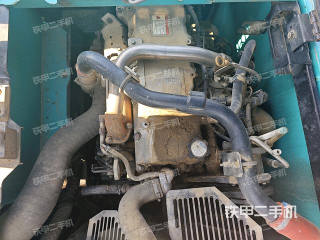 發(fā)動(dòng)機(jī)室(上車(chē)部件) 發(fā)動(dòng)機(jī)室(上車(chē)部件)